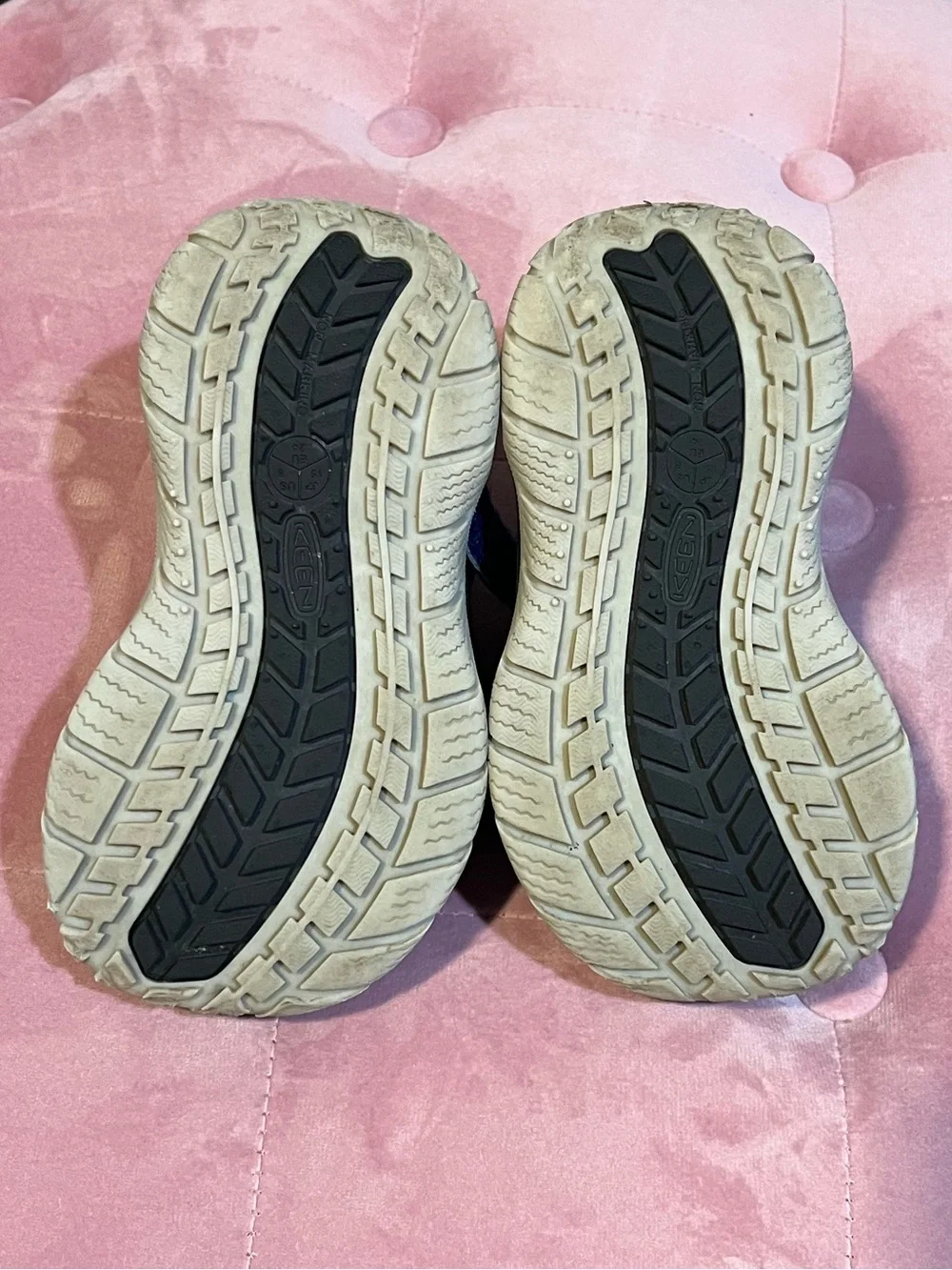 Keen toddler speed hound Navy Blue Velcro sneakers - Picture 5 of 6